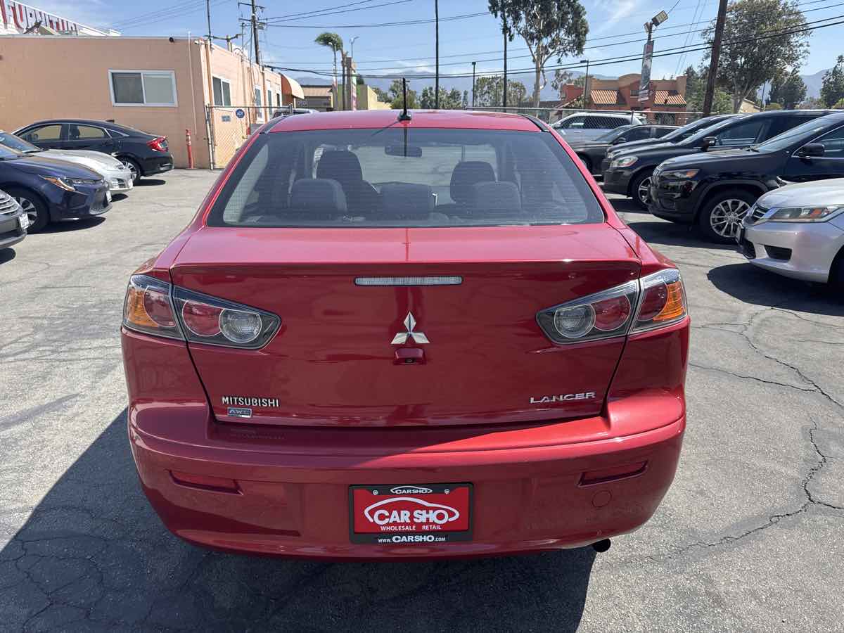 2015 Mitsubishi Lancer SE photo 5