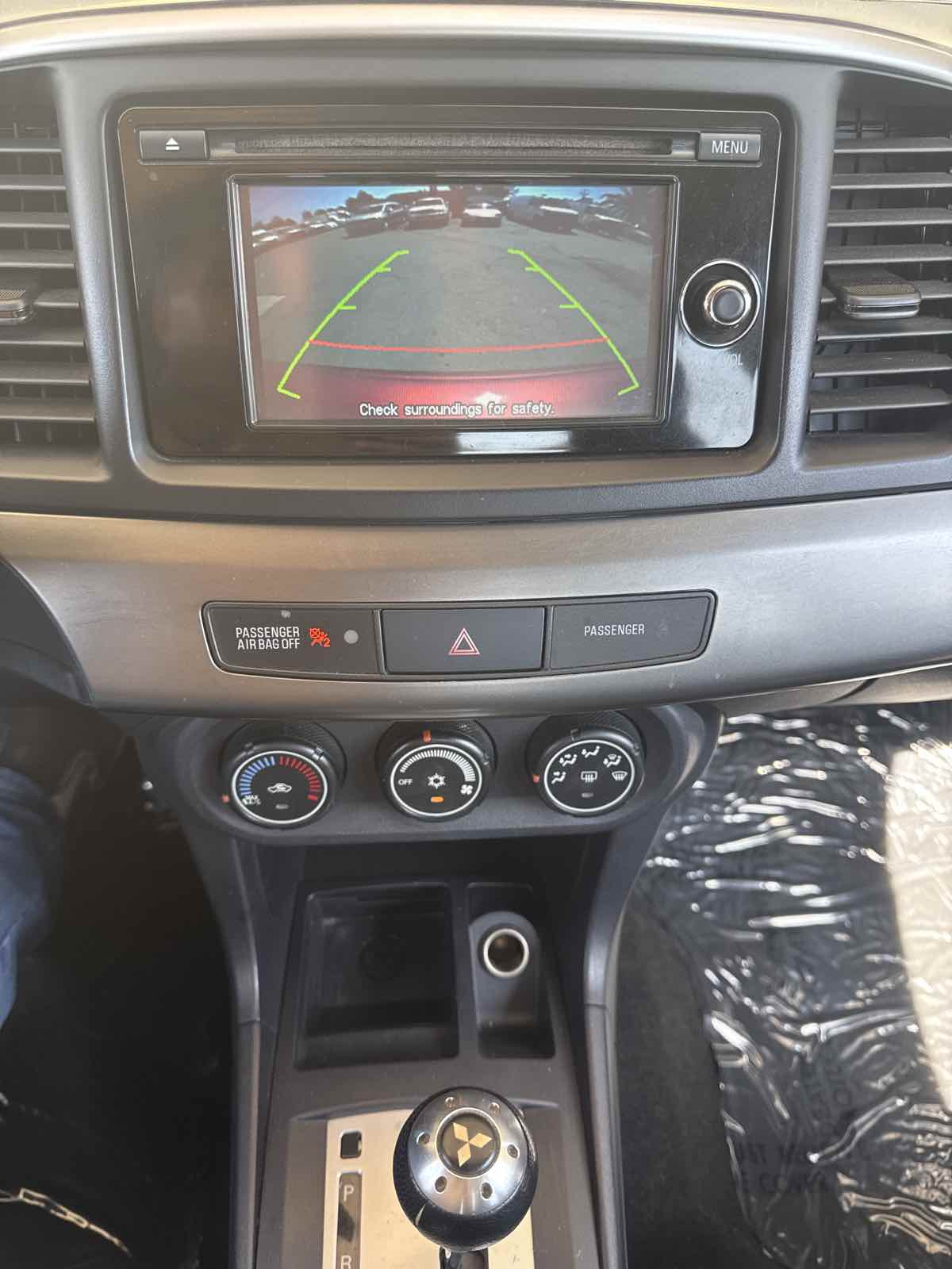 2015 Mitsubishi Lancer SE photo 12