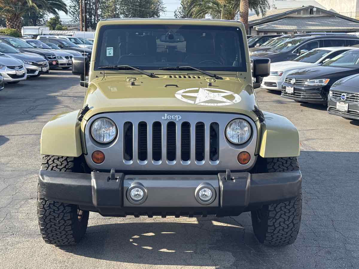 2013 Jeep Wrangler Freedom photo 2