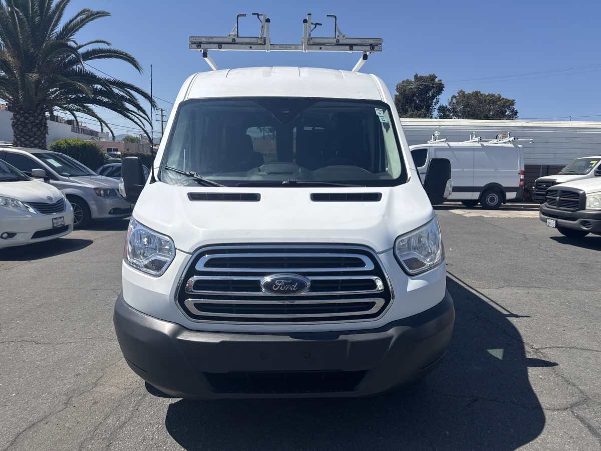 2017 Ford Transit XLT photo 2