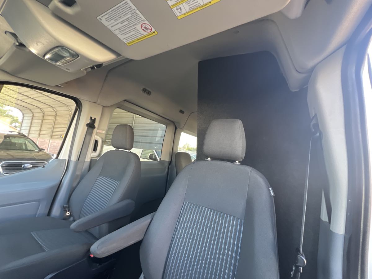 2016 Ford Transit XL photo 9