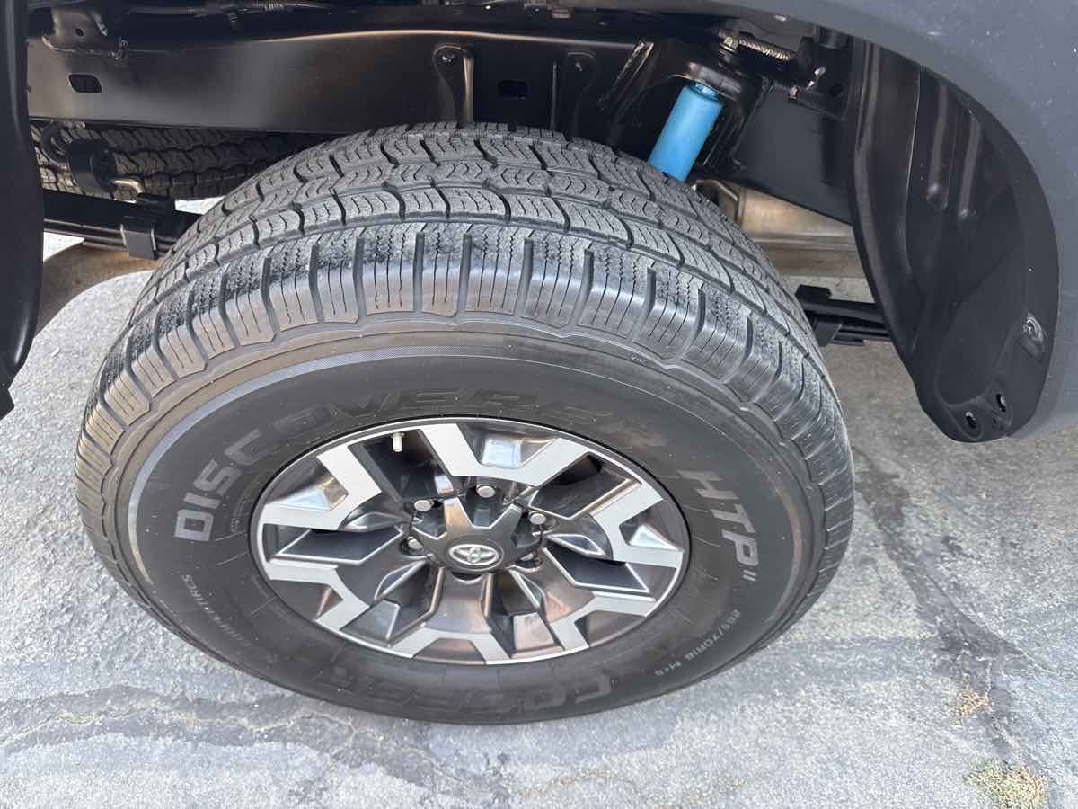 2019 Toyota Tacoma SR5 photo 15