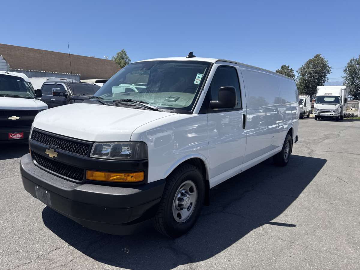 2019 Chevrolet Express Cargo 3500 Van photo 3