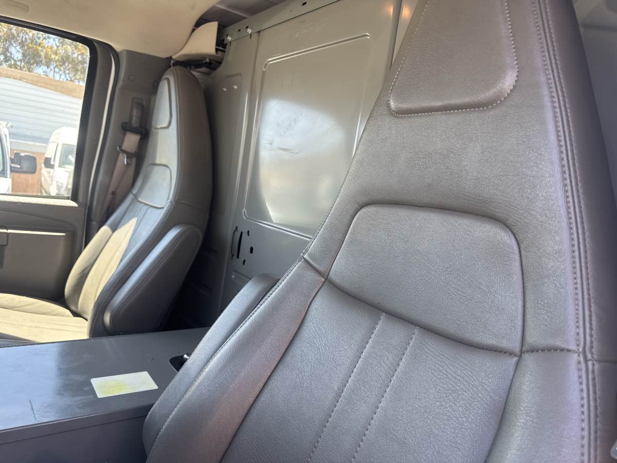 2019 Chevrolet Express Cargo 3500 Van photo 11