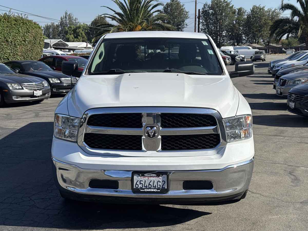 2017 Ram 1500 SLT photo 2