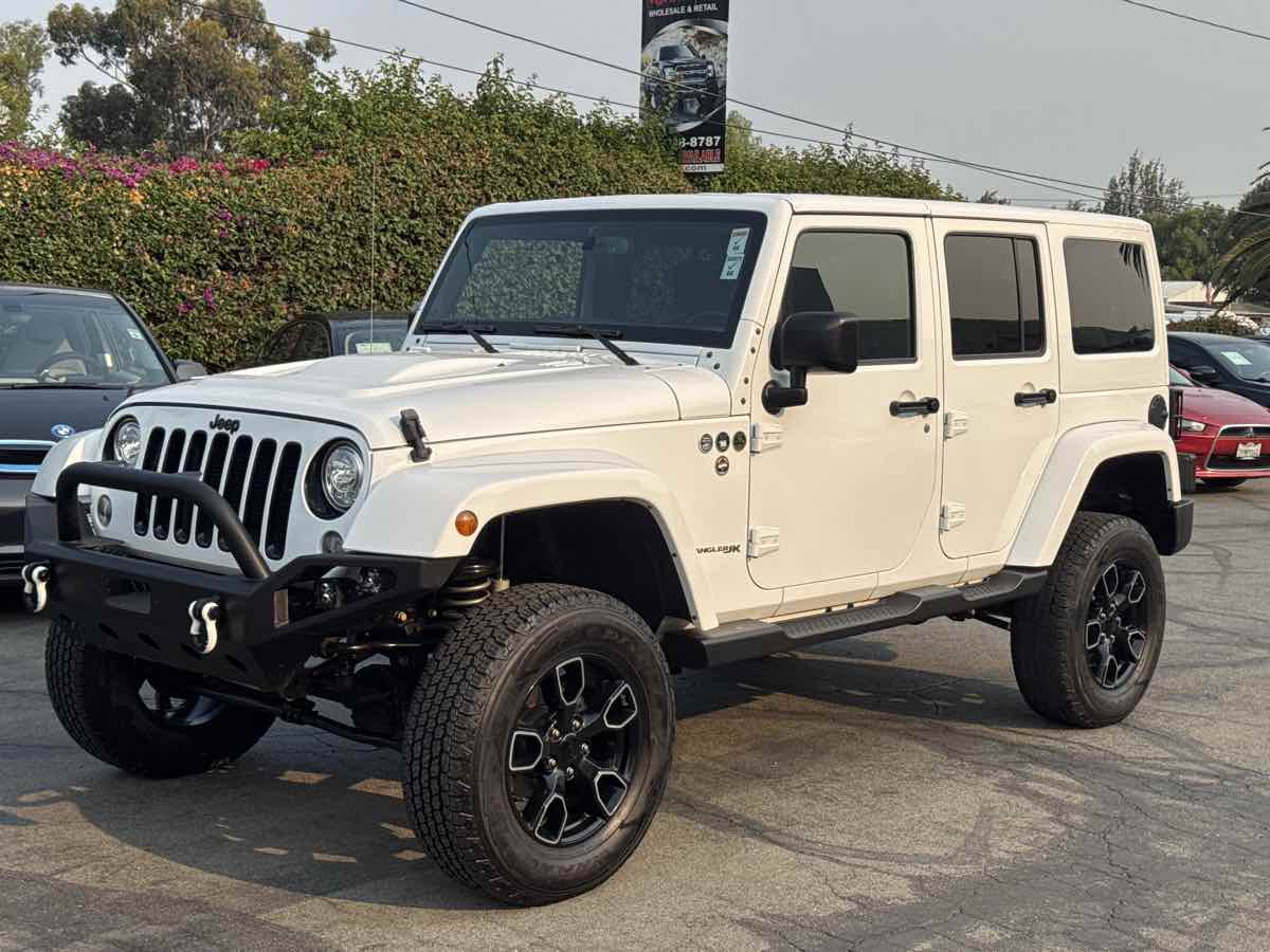 2018 Jeep Wrangler Unlimited Altitude photo 3