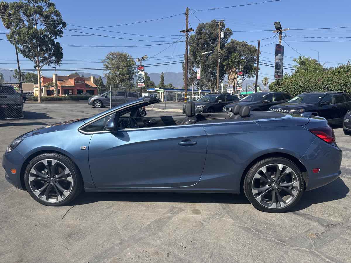 2016 Buick Cascada Premium photo 5