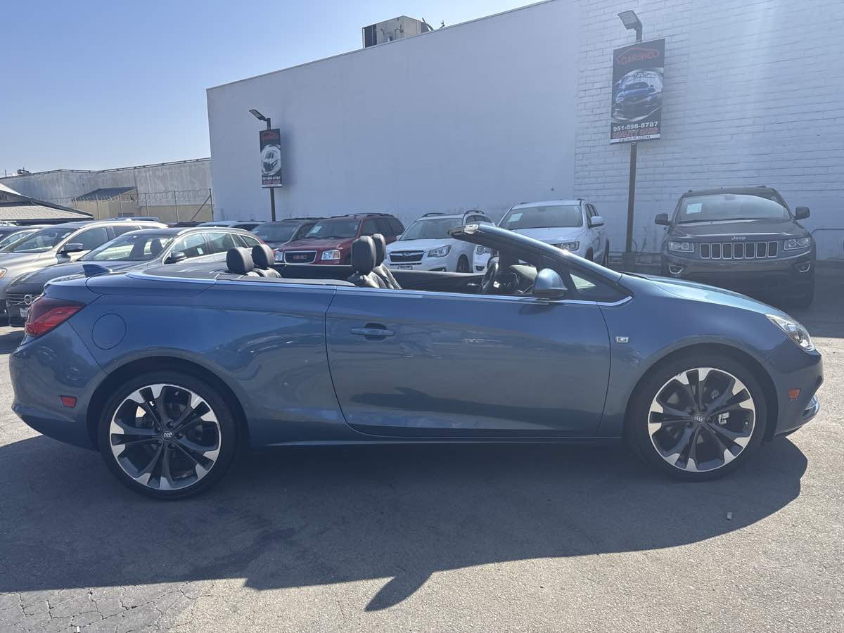 2016 Buick Cascada Premium photo 9