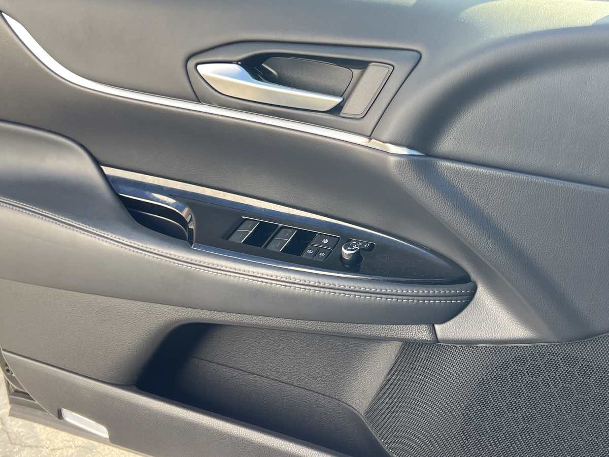 2021 Toyota Mirai XLE photo 15