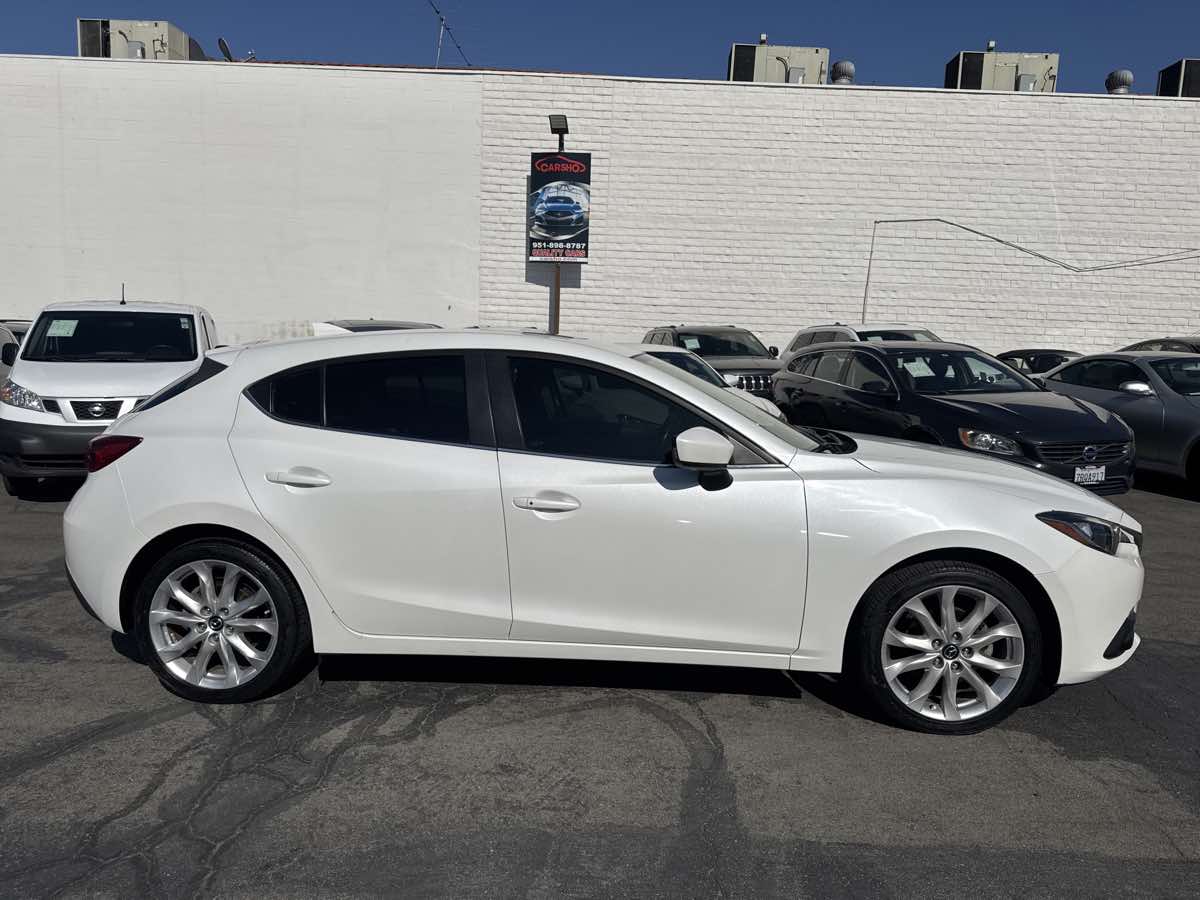 2016 Mazda Mazda3 s Touring photo 8