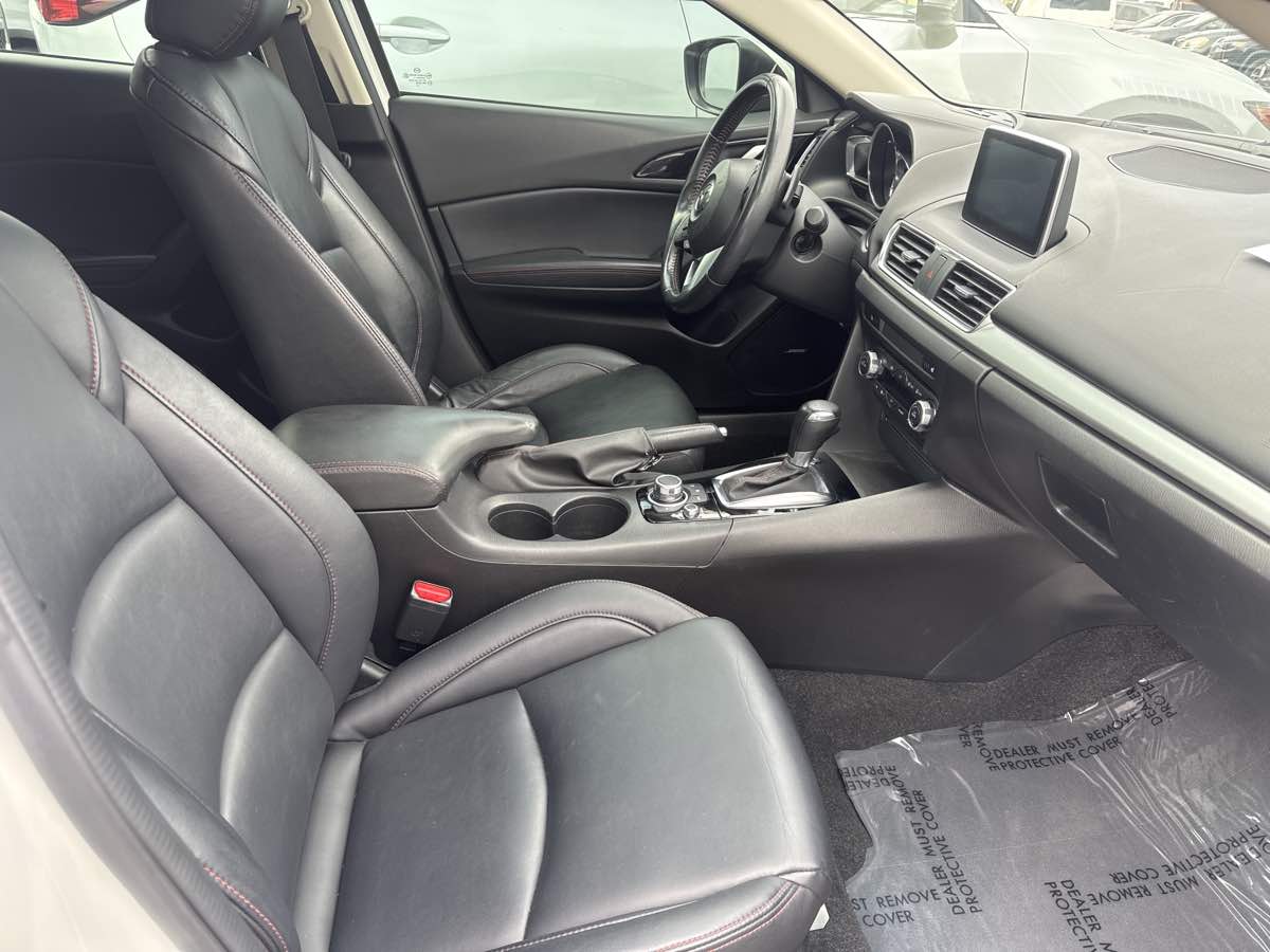 2016 Mazda Mazda3 s Touring photo 13
