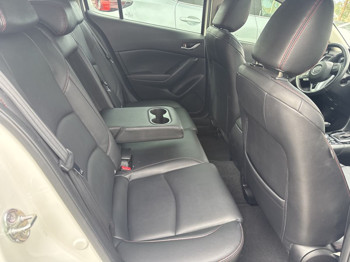 2016 Mazda Mazda3 s Touring photo 14