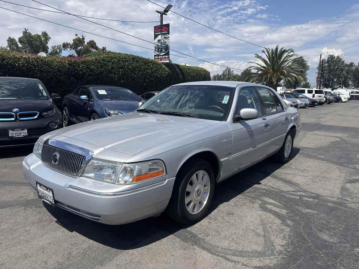 2003 Mercury Grand Marquis LS photo 3