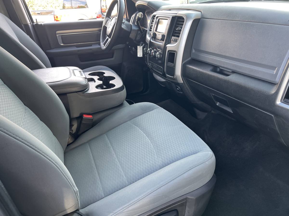 2017 Ram 2500 SLT photo 14