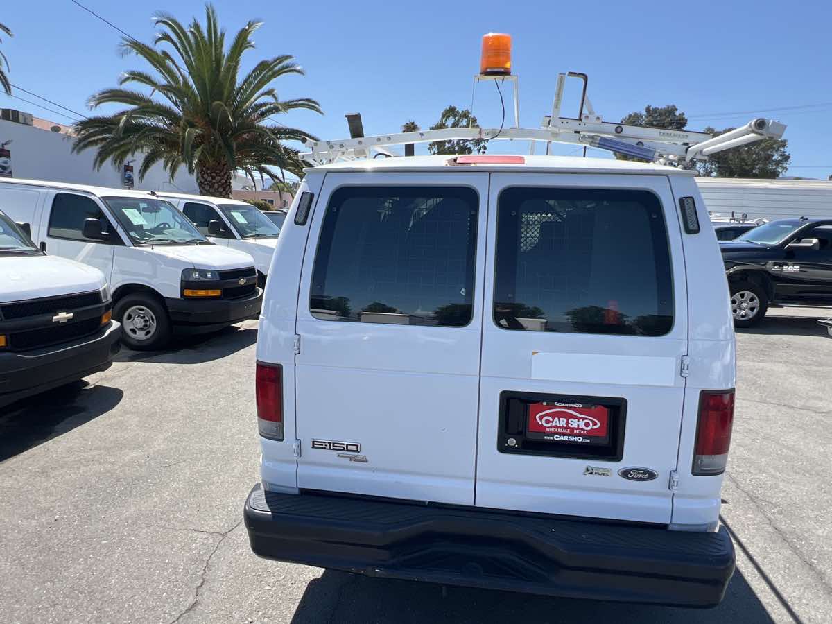 2013 Ford E-150 photo 7