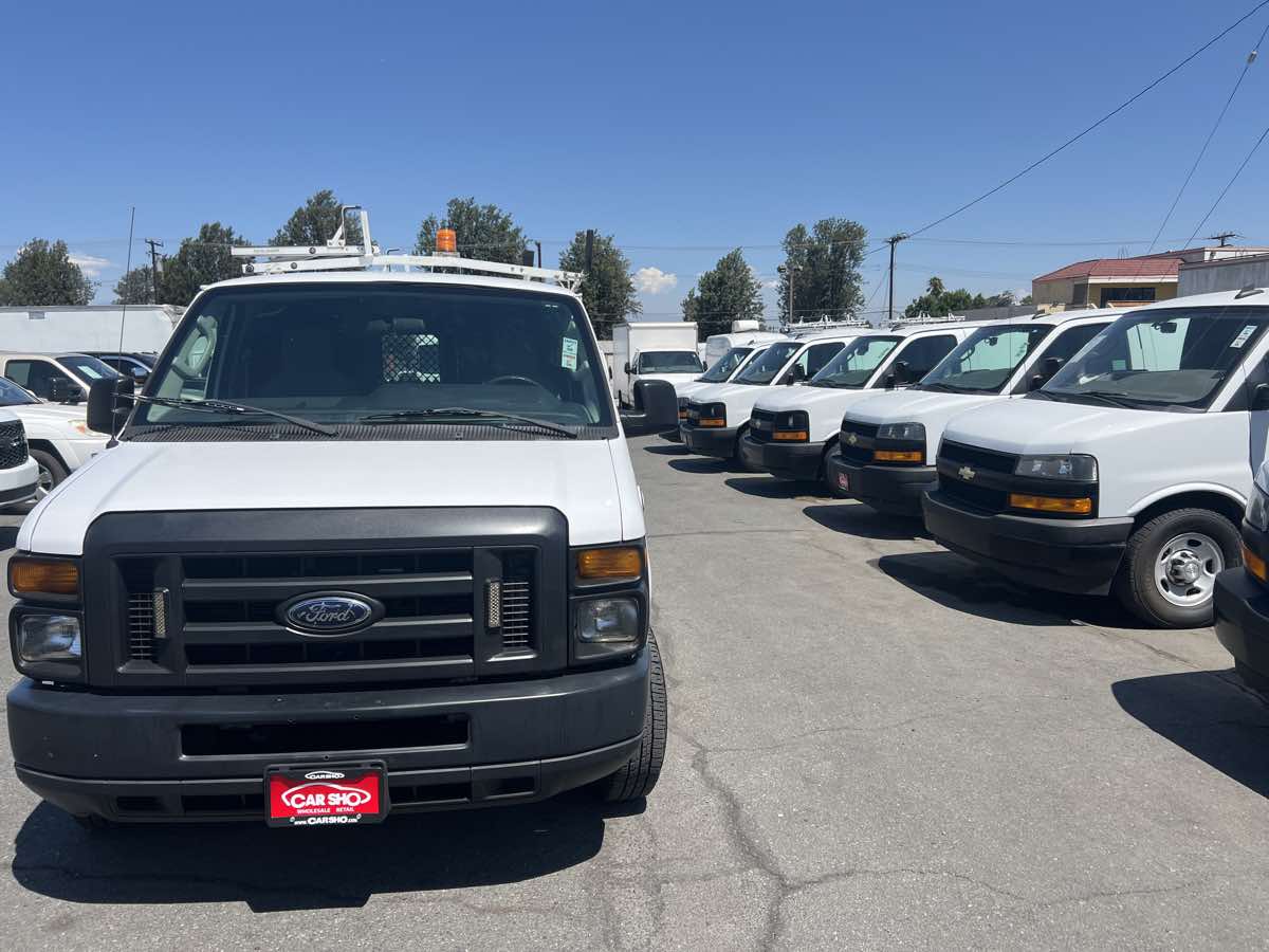 2013 Ford E-150 photo 22