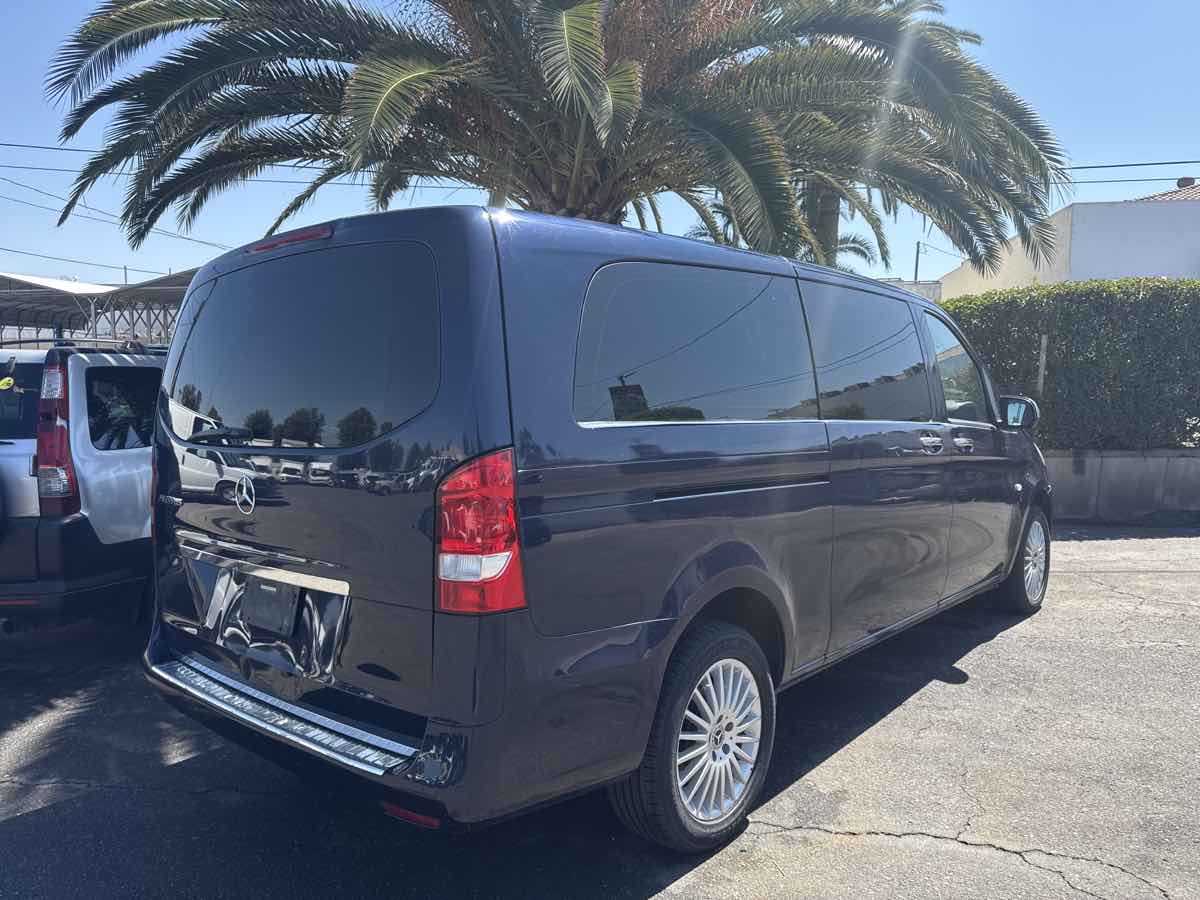 2020 Mercedes Benz Metris Cargo Van photo 3