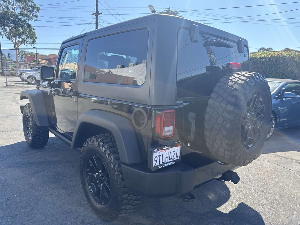 2015 Jeep Wrangler Willys Wheeler photo 4