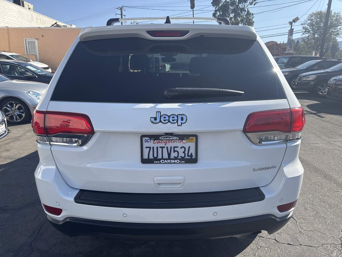 2017 Jeep Grand Cherokee Laredo photo 6