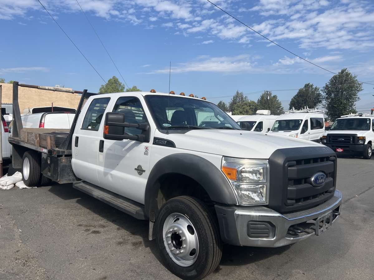 2014 Ford F-550 XL photo 2