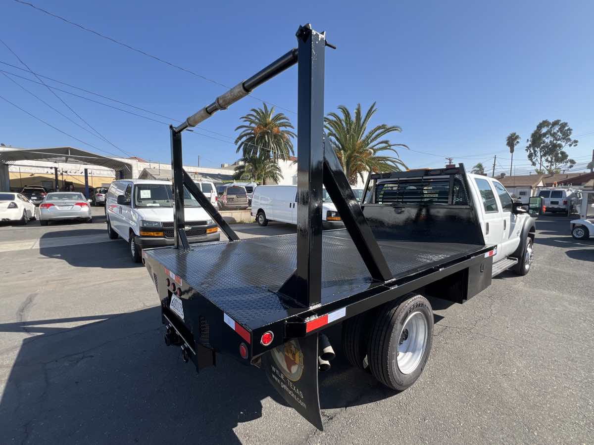 2014 Ford F-550 - Photo 7