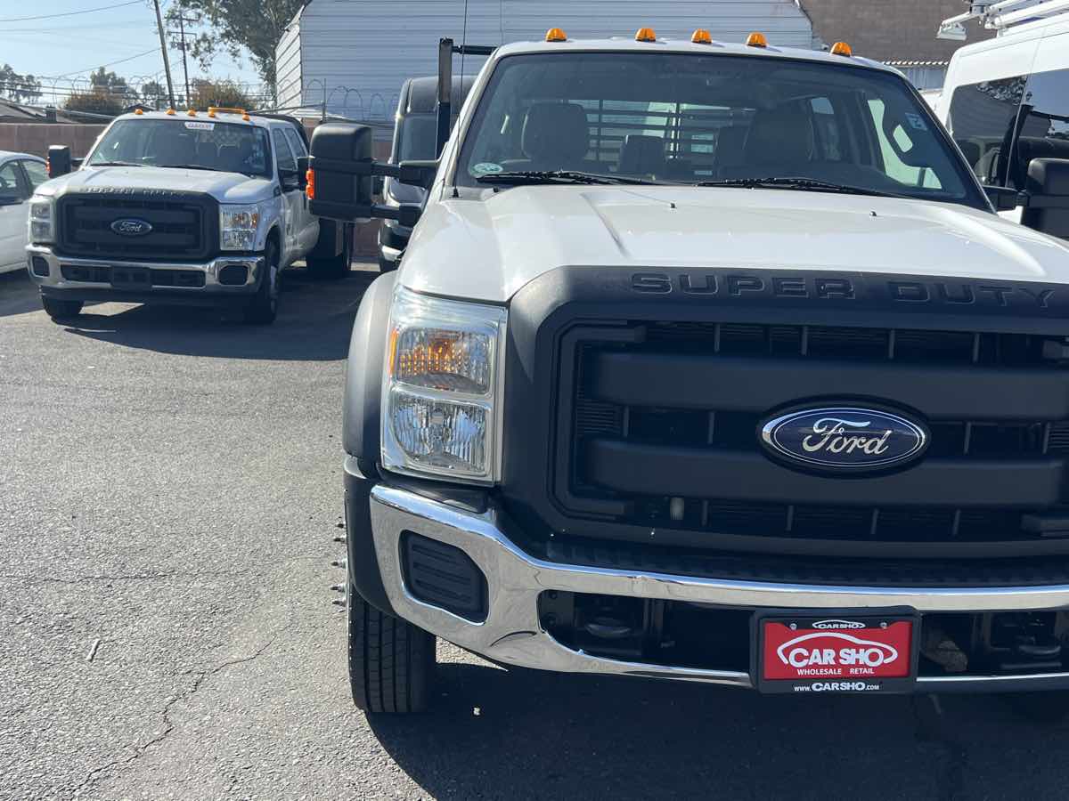 2014 Ford F-550 - Photo 24