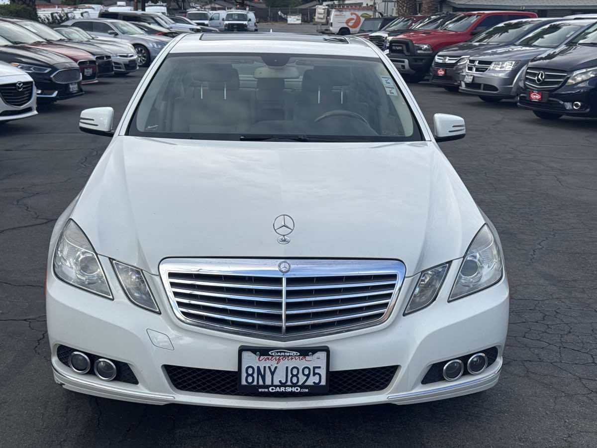 2011 Mercedes Benz E 350 Sport photo 2