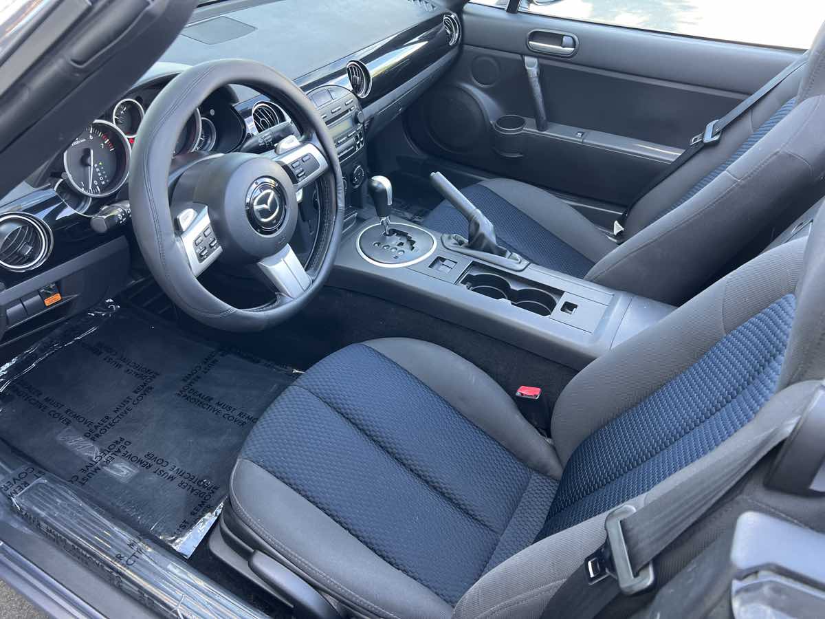 2008 Mazda MX-5 Miata Miata Touring photo 14