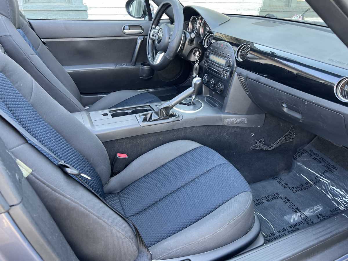 2008 Mazda MX-5 Miata Miata Touring photo 17