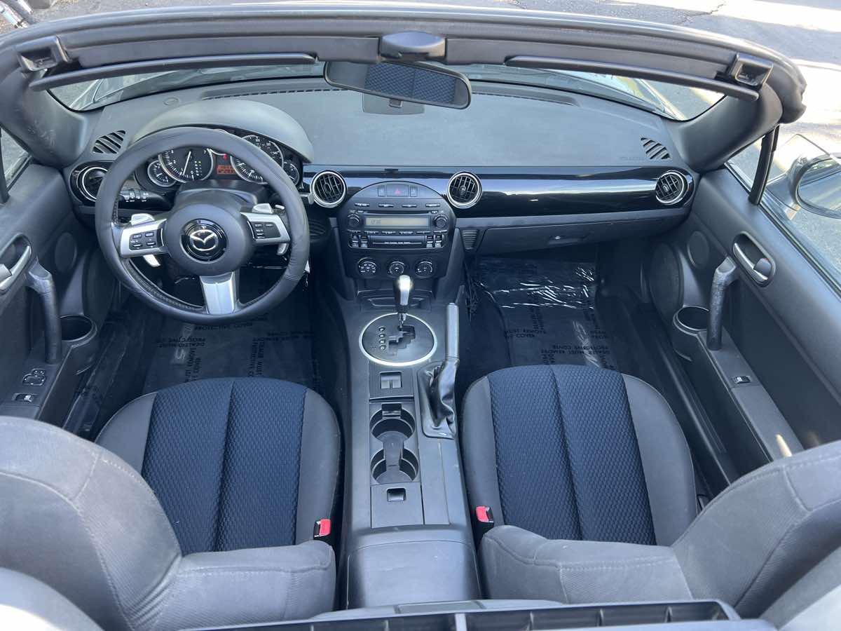 2008 Mazda MX-5 Miata Miata Touring photo 18