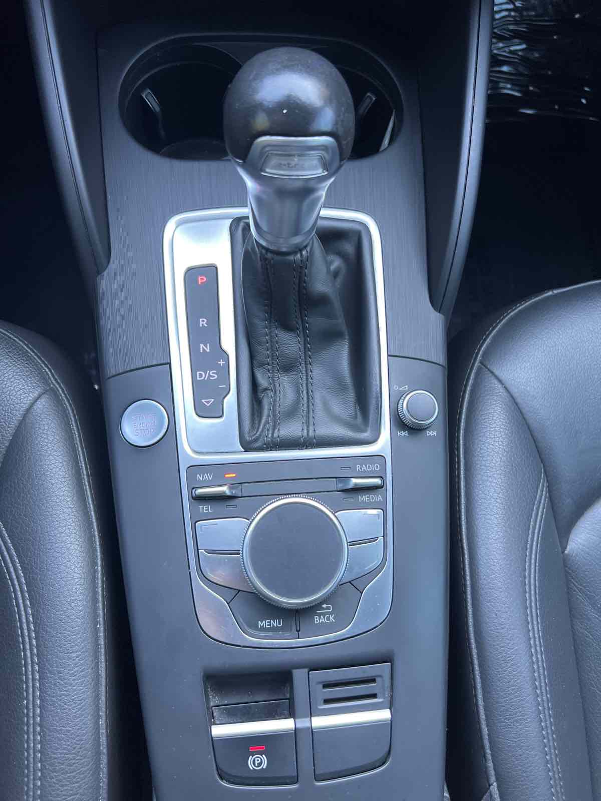 2016 Audi A3 E-tron Premium photo 22