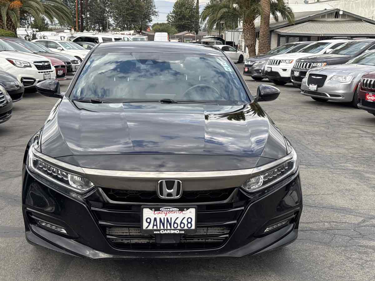 2019 Honda Accord Sport 1.5T photo 2