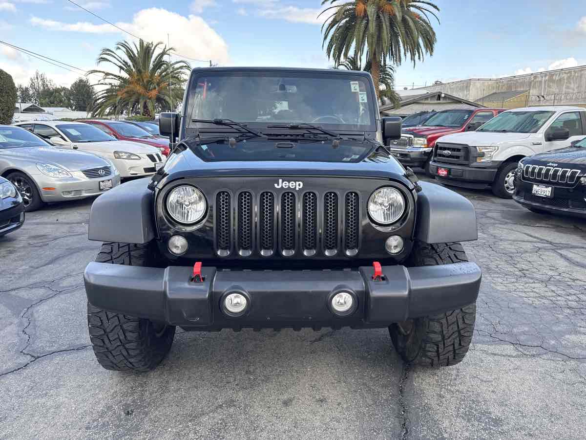 2018 Jeep Wrangler Unlimited Sport S photo 2