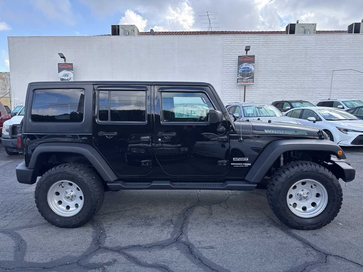 2018 Jeep Wrangler JK Unlimited Sport S - Photo 9