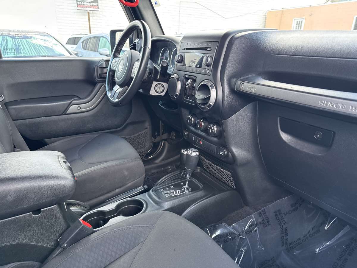 2018 Jeep Wrangler JK Unlimited Sport S - Photo 12