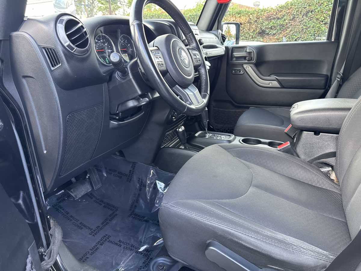 2018 Jeep Wrangler JK Unlimited Sport S - Photo 14