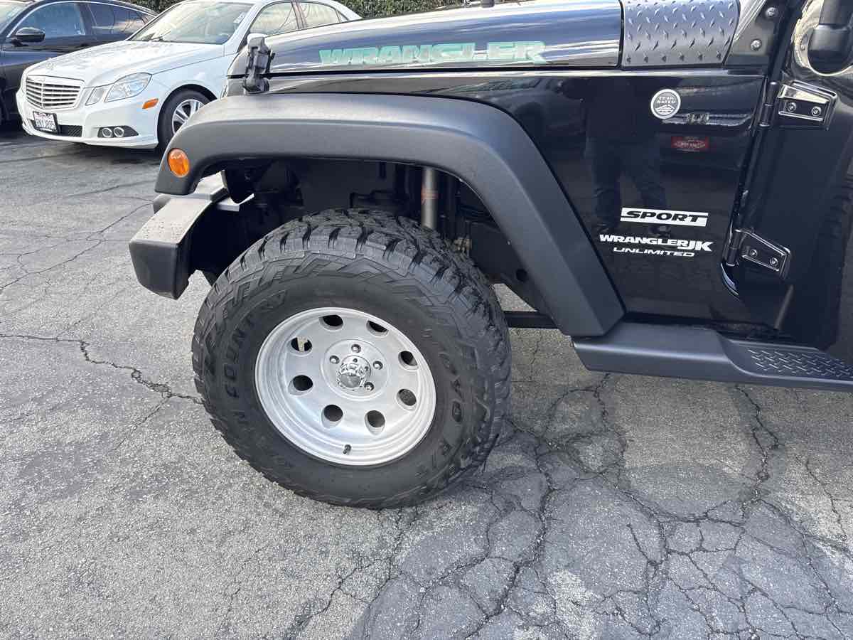 2018 Jeep Wrangler JK Unlimited Sport S - Photo 15
