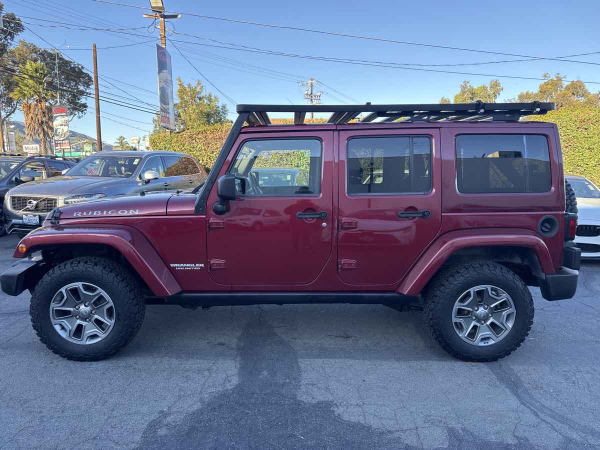 2013 Jeep Wrangler Unlimited Rubicon photo 4