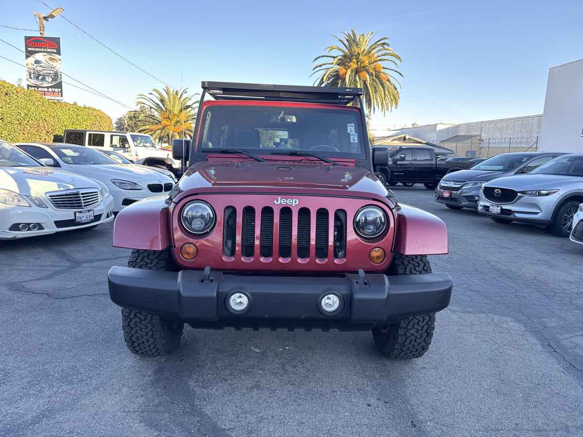 2013 Jeep Wrangler Unlimited Rubicon photo 3