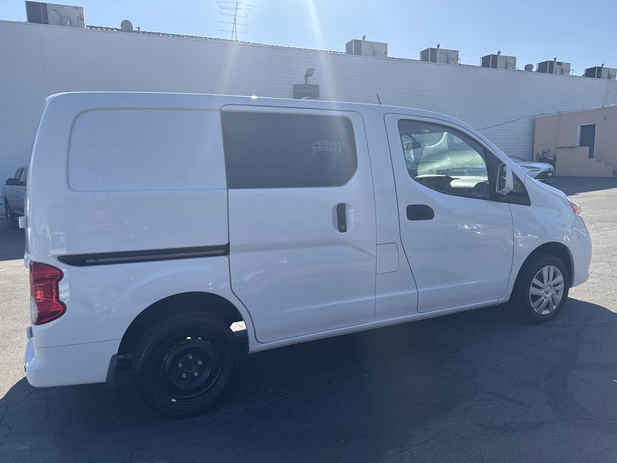2021 Nissan NV200 SV - Photo 8