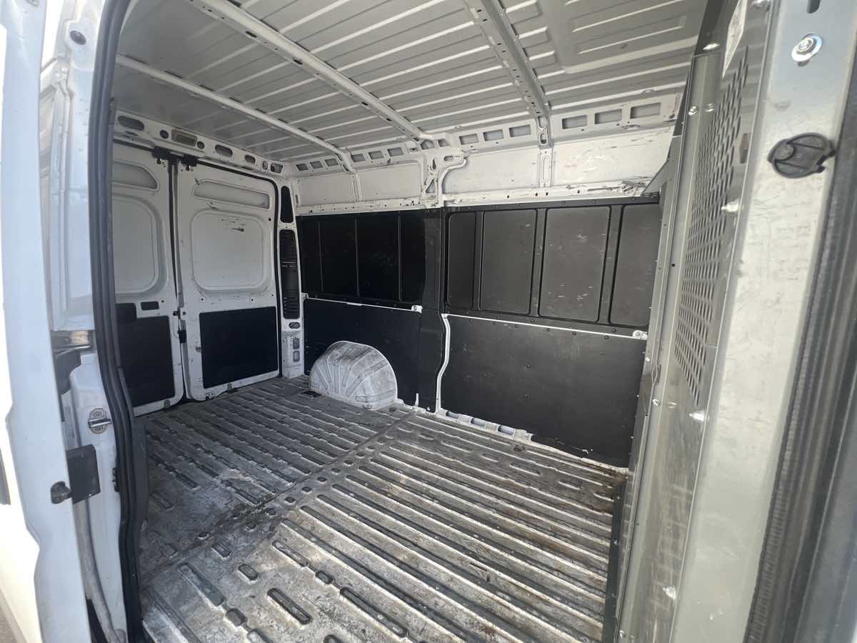 Ram Cargo Van photo 11
