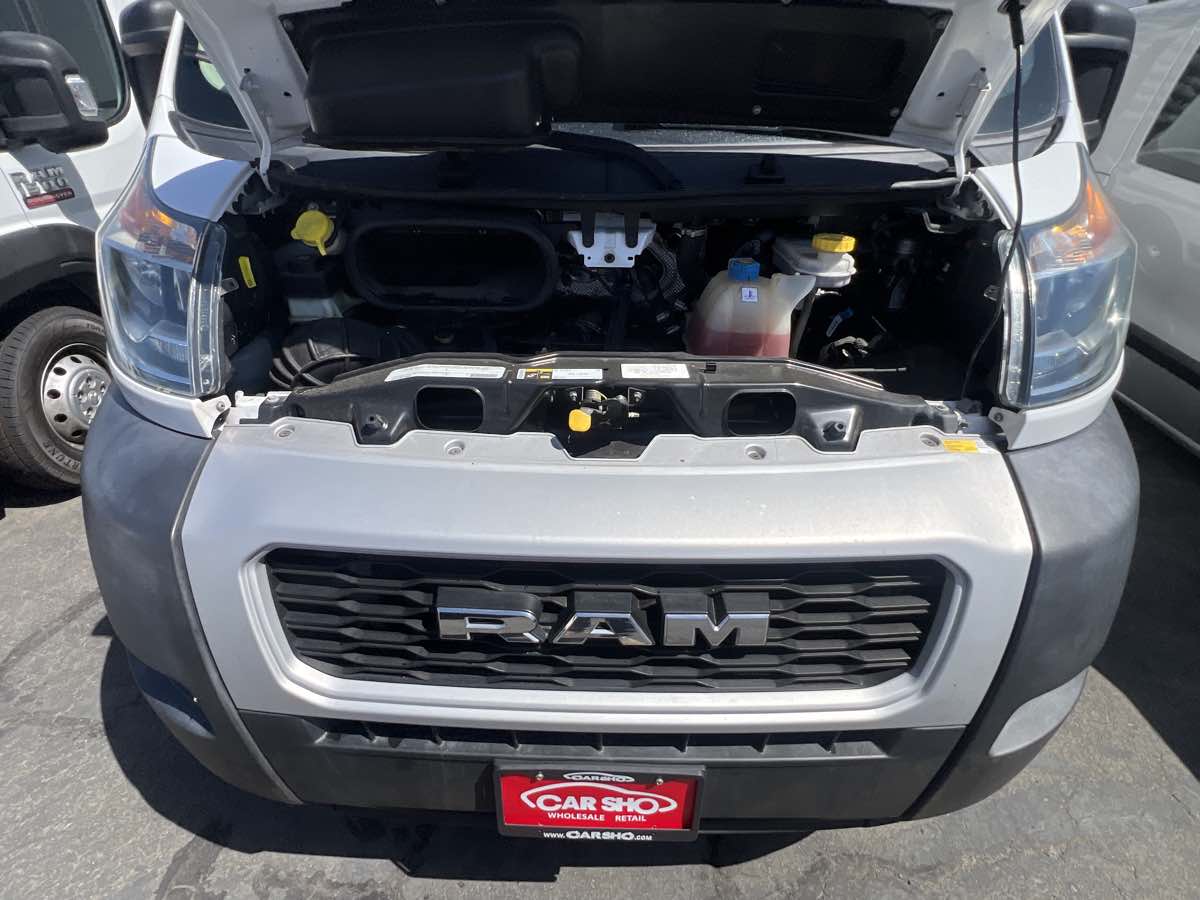 Ram Cargo Van photo 17
