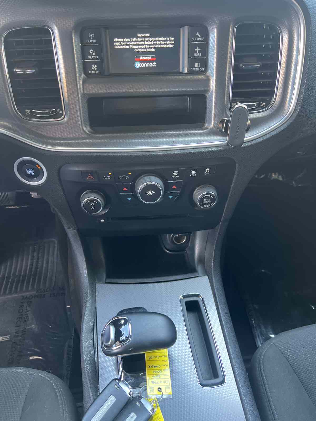 Dodge Charger photo 17