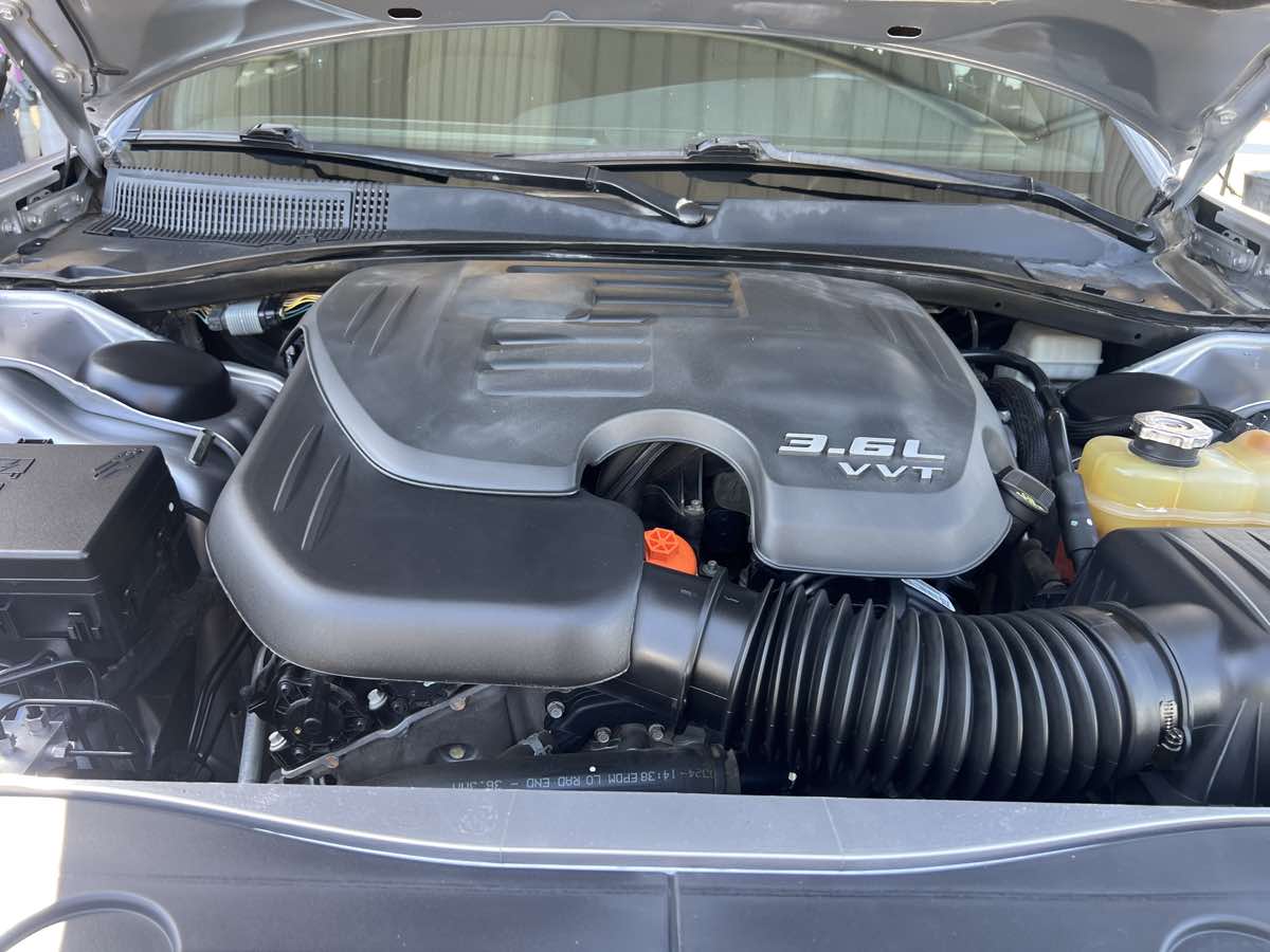Dodge Charger photo 20