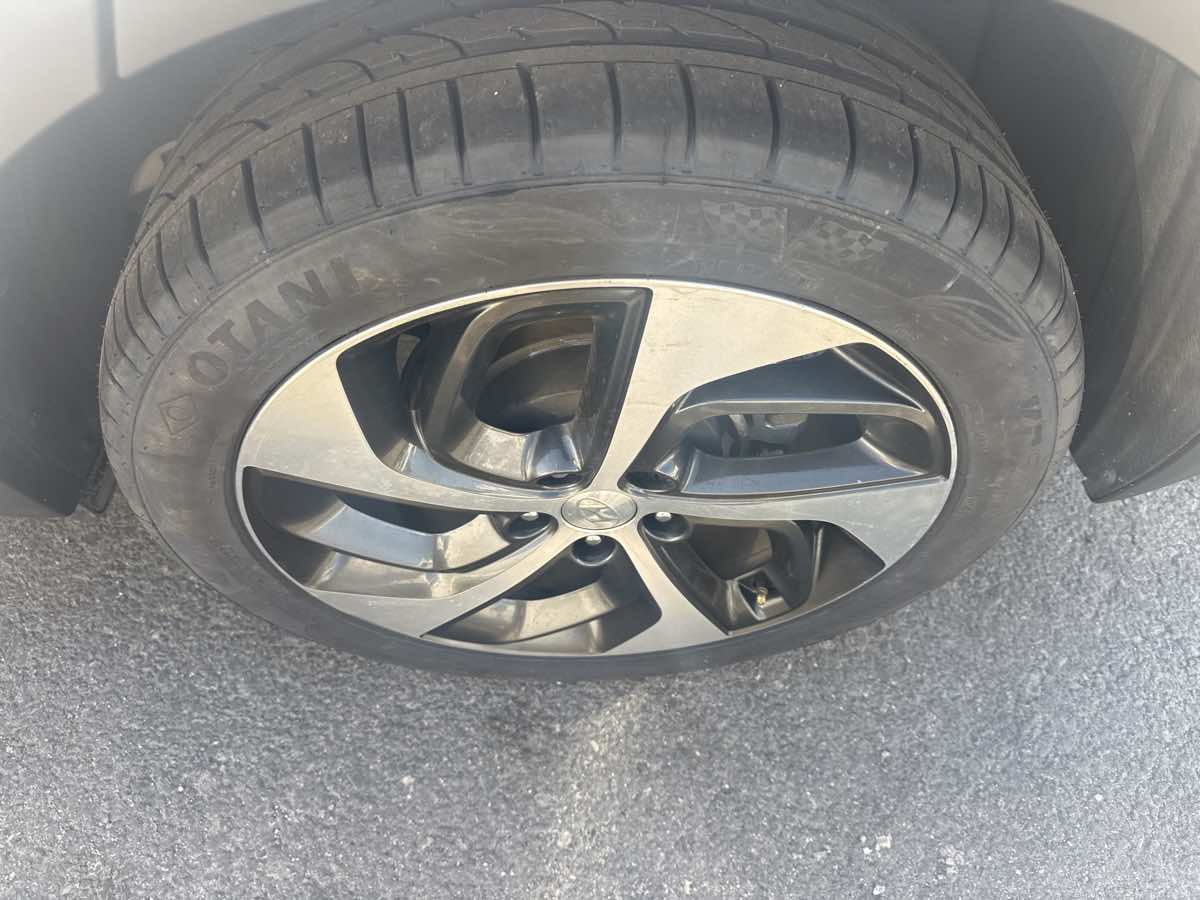 Hyundai Tucson photo 20