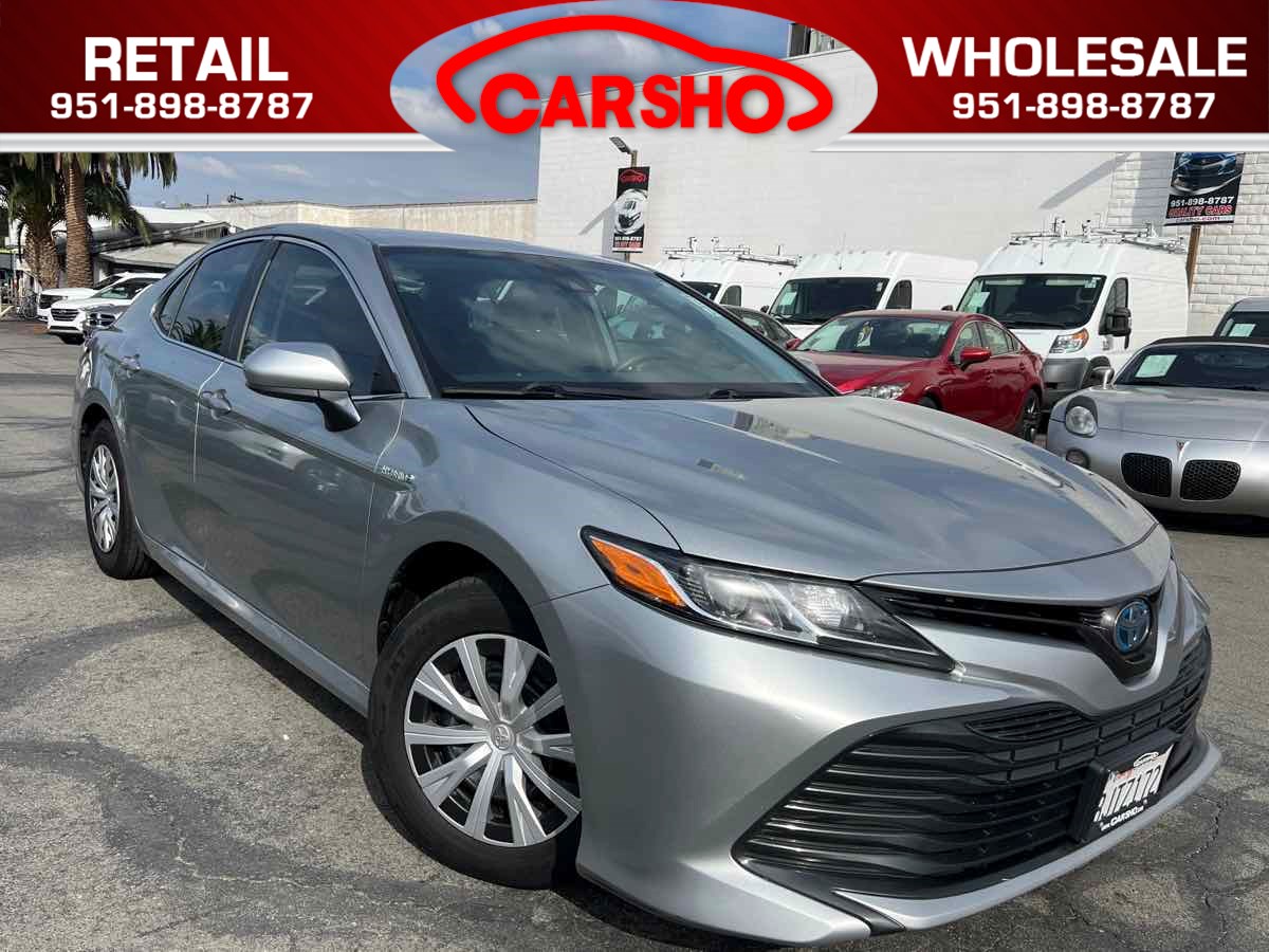 2020 Toyota Camry Hybrid LE