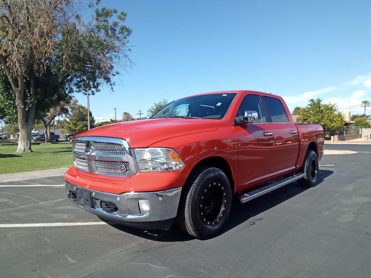 2018 Ram 1500 Lone Star Silver 5.7 HEMI! Bluetooth Backup Got 2!