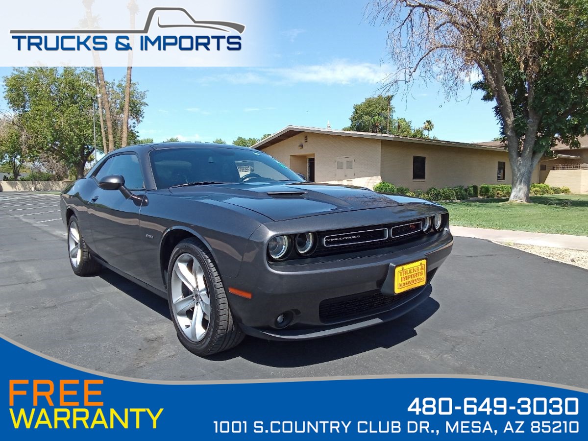 2017 Dodge Challenger R/T Clean Carfax V8 5.7 HEMI Moonroof! LOADED!