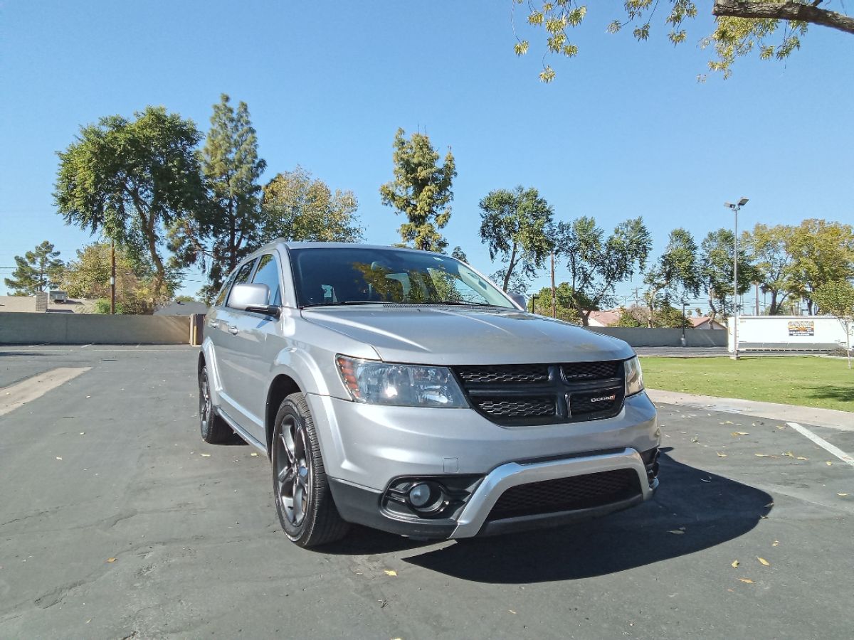 2019 Dodge Journey Crossroad V6! 3rd Row Bluetooth Backup 25 MPG!