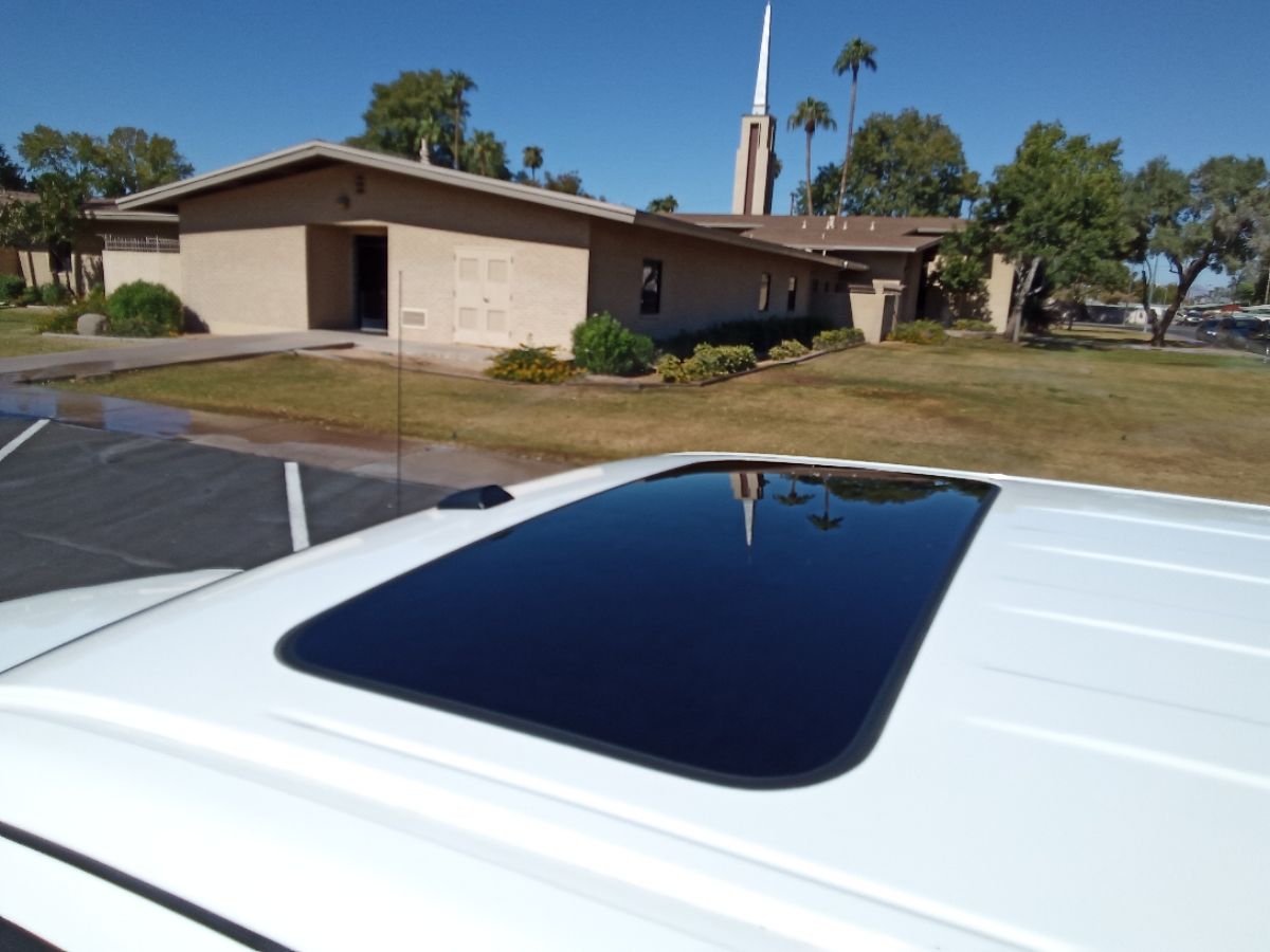 2019 Nissan Frontier SL photo 3
